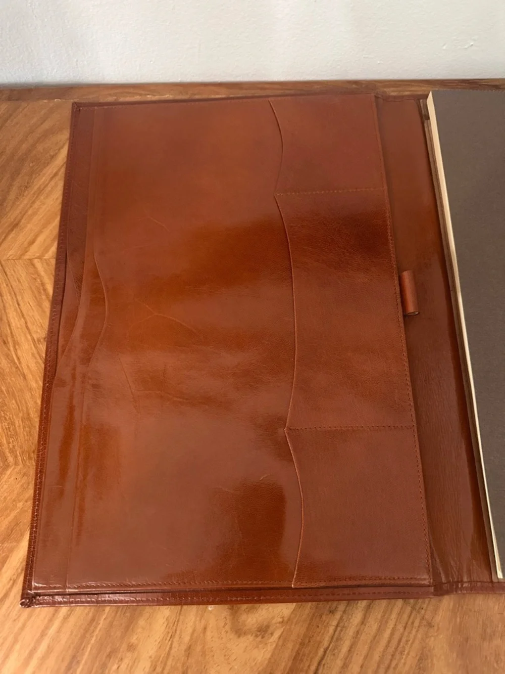 Vtg Bottega Veneta Classic Cognac Leather Document Portfolio 12.75” x 9.25” READ